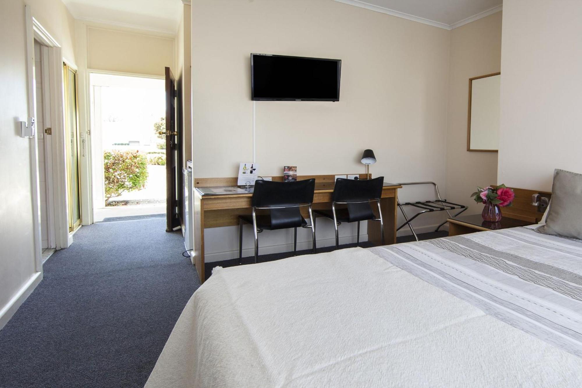 Redhill Cooma Motor Inn Luaran gambar