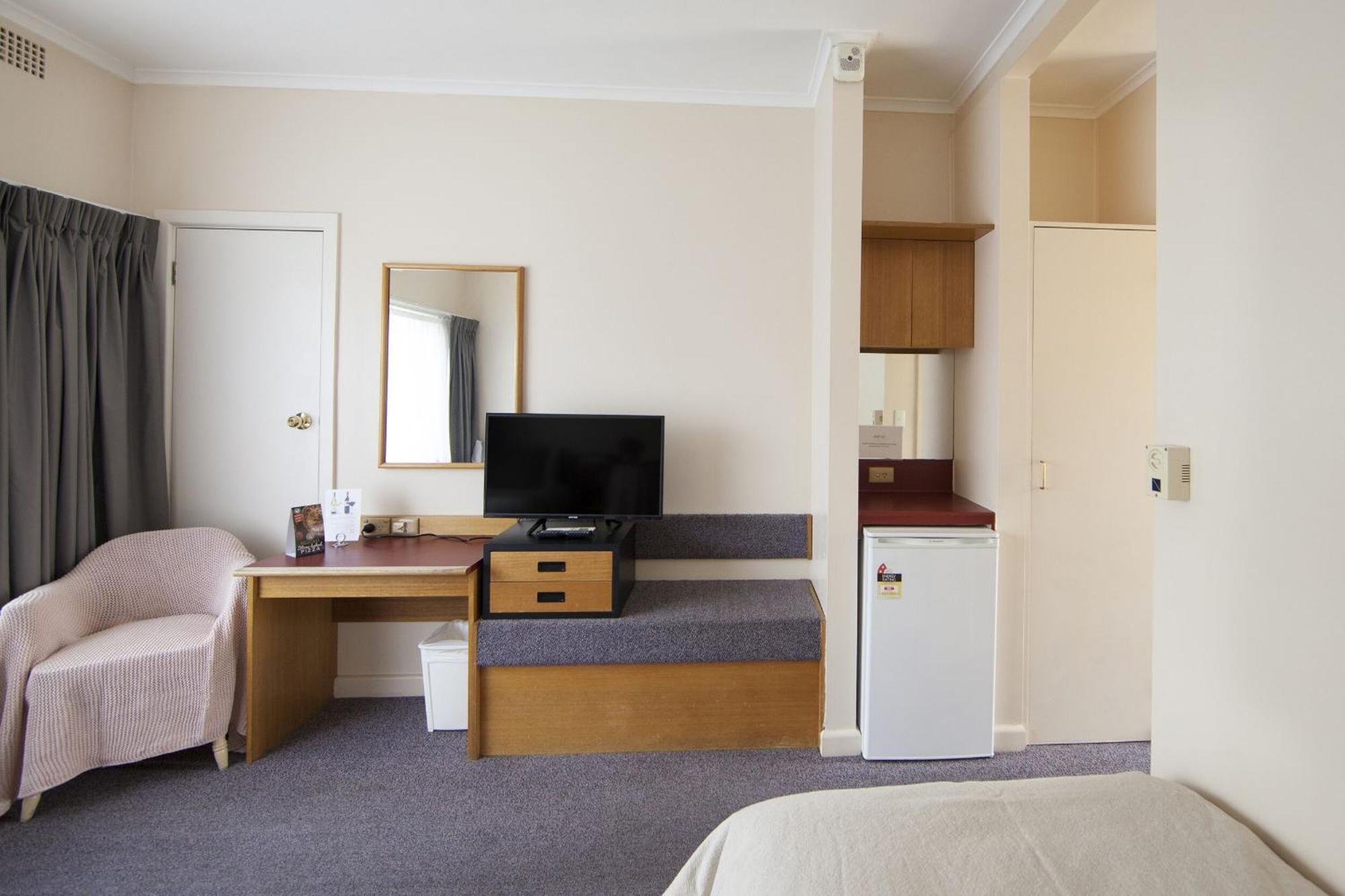Redhill Cooma Motor Inn Luaran gambar