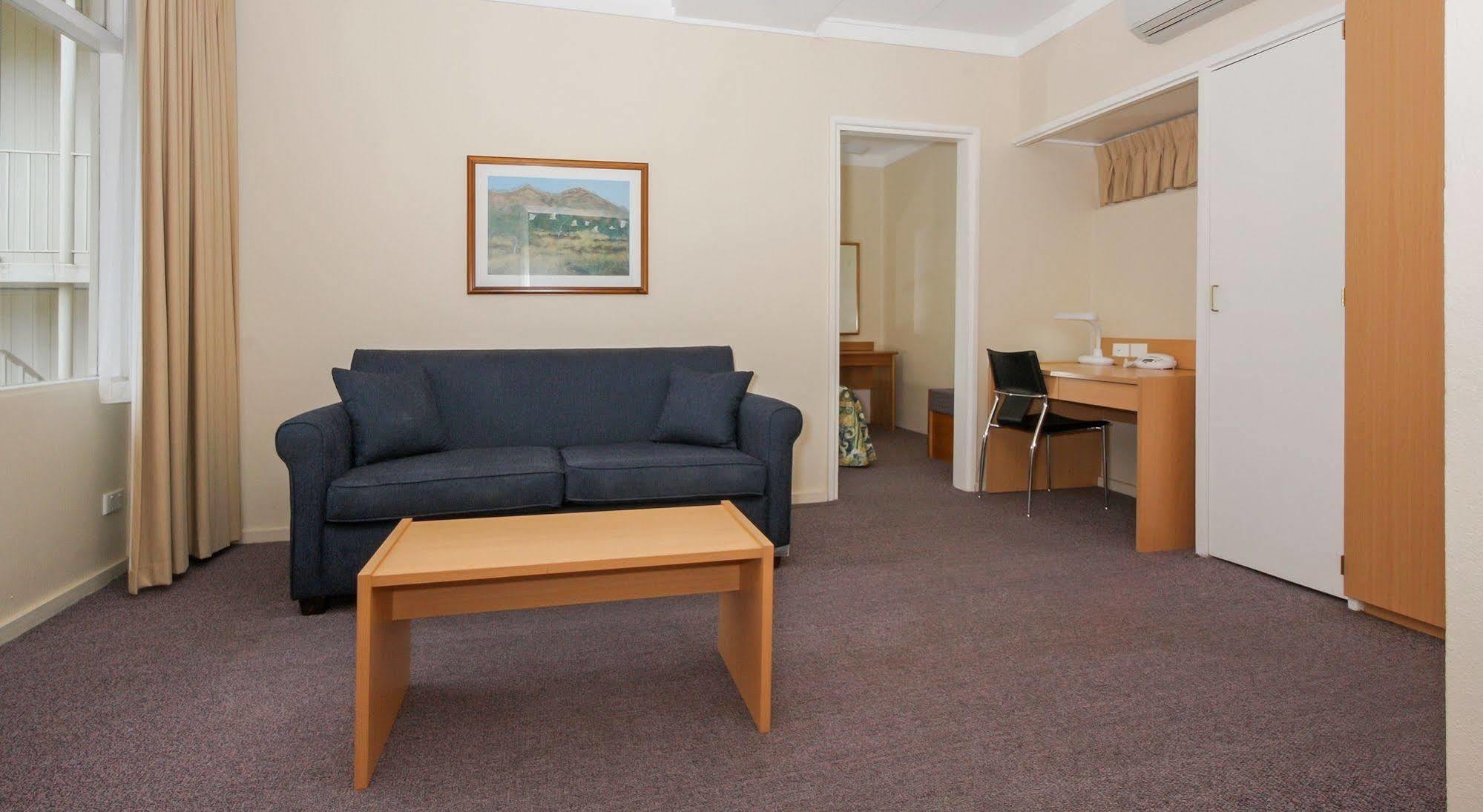 Redhill Cooma Motor Inn Luaran gambar