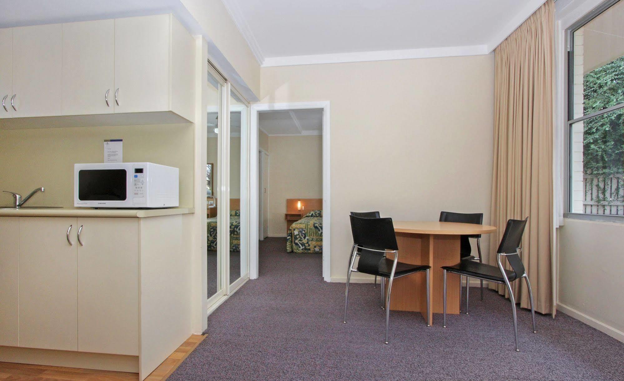 Redhill Cooma Motor Inn Luaran gambar