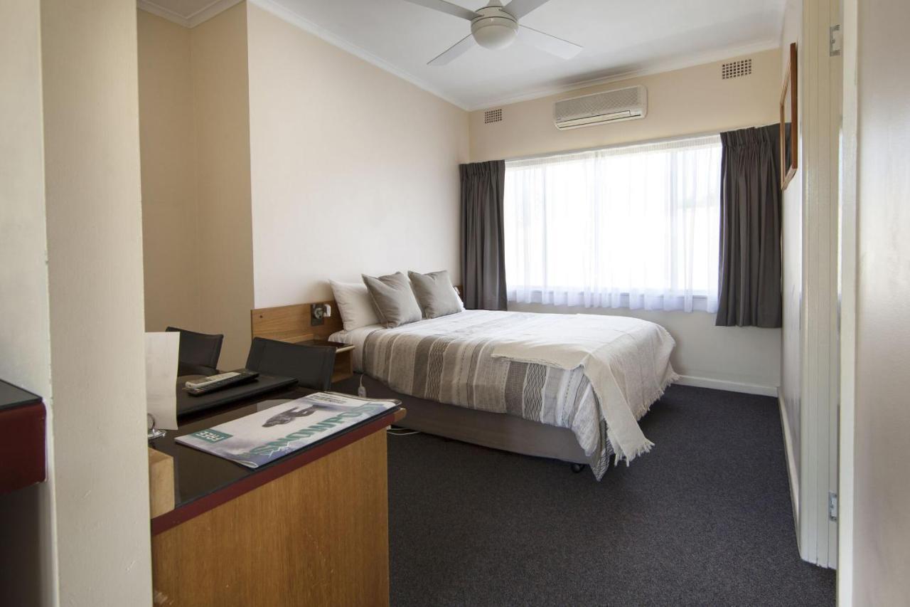 Redhill Cooma Motor Inn Luaran gambar